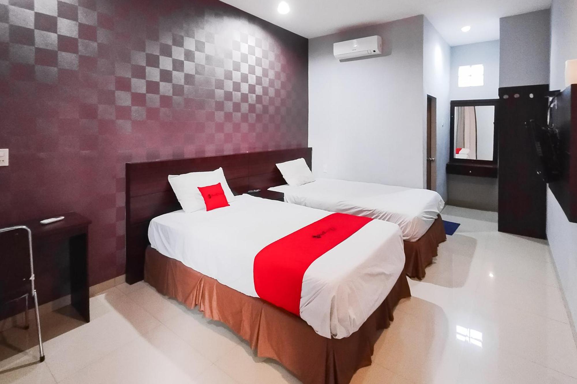 מלון Sunggal Reddoorz Syariah Near Lotte Grosir Medan מראה חיצוני תמונה
