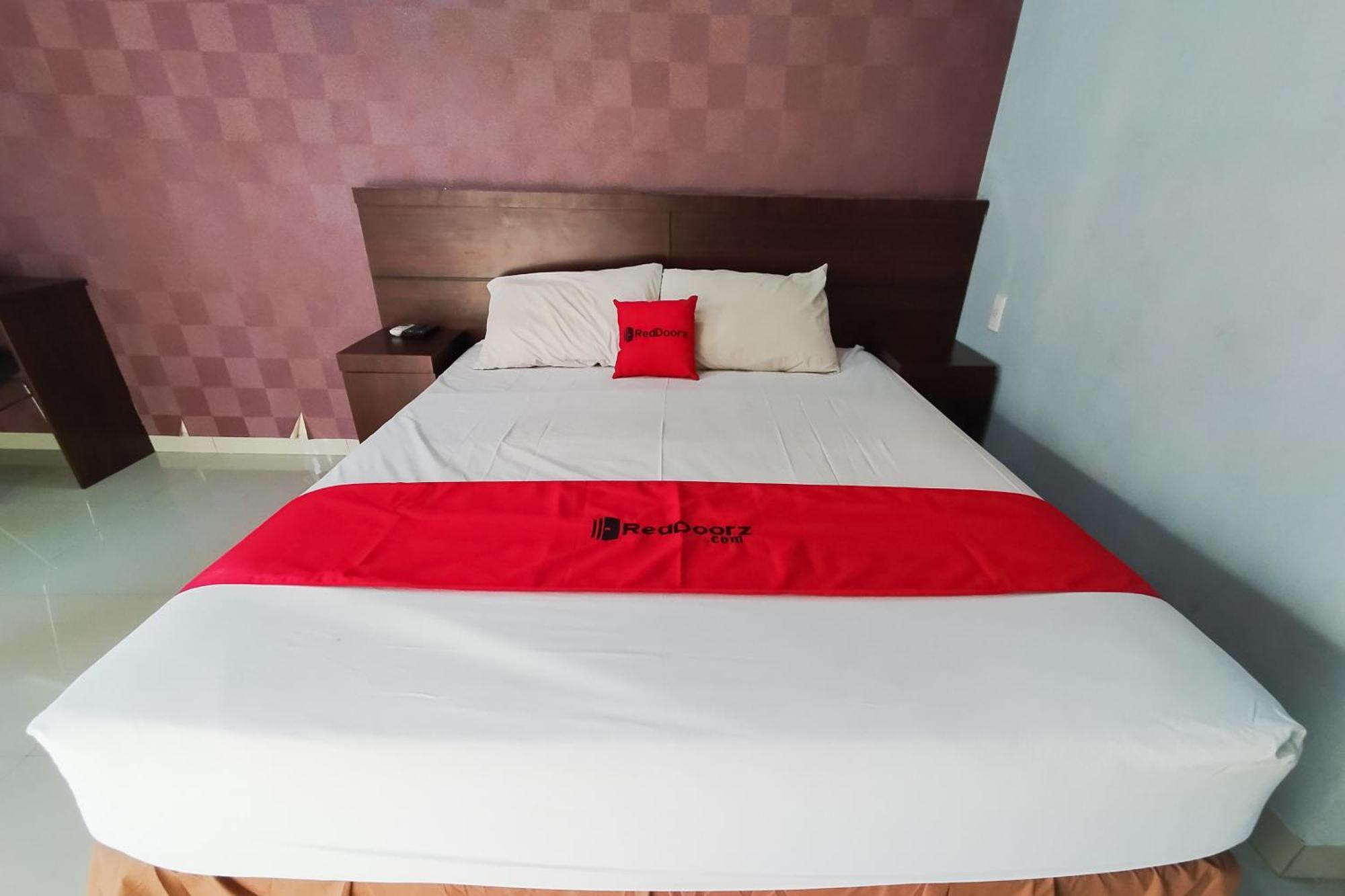 מלון Sunggal Reddoorz Syariah Near Lotte Grosir Medan מראה חיצוני תמונה